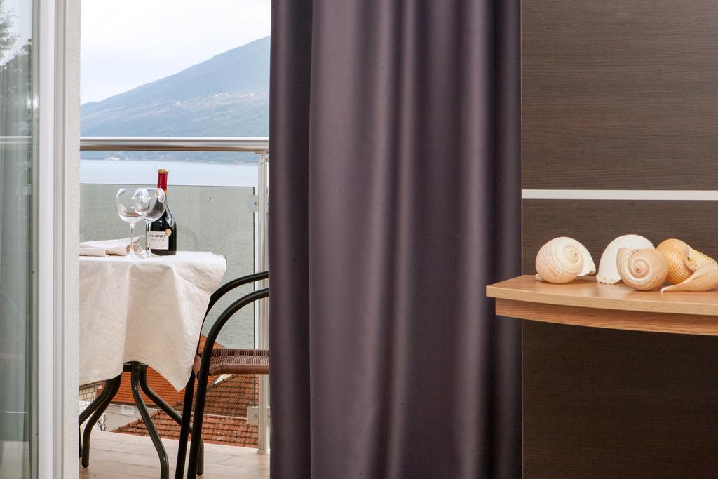 Guest House Aria Herceg Novi Exterior foto