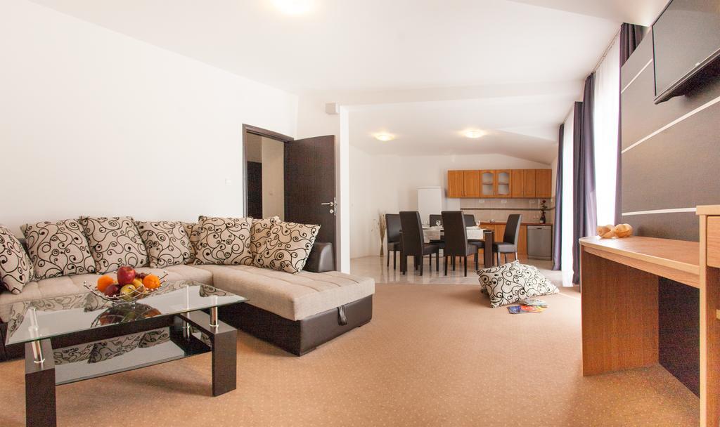 Guest House Aria Herceg Novi Exterior foto