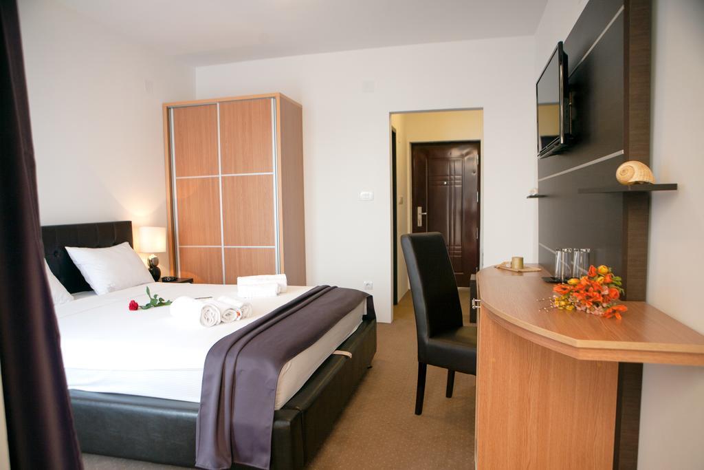 Guest House Aria Herceg Novi Exterior foto