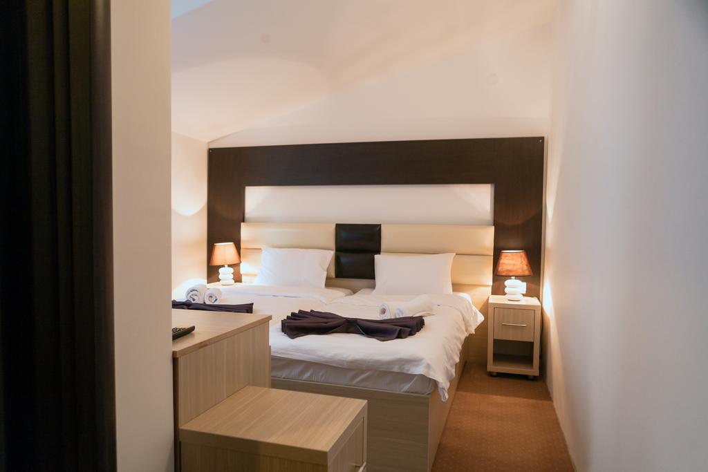 Guest House Aria Herceg Novi Exterior foto